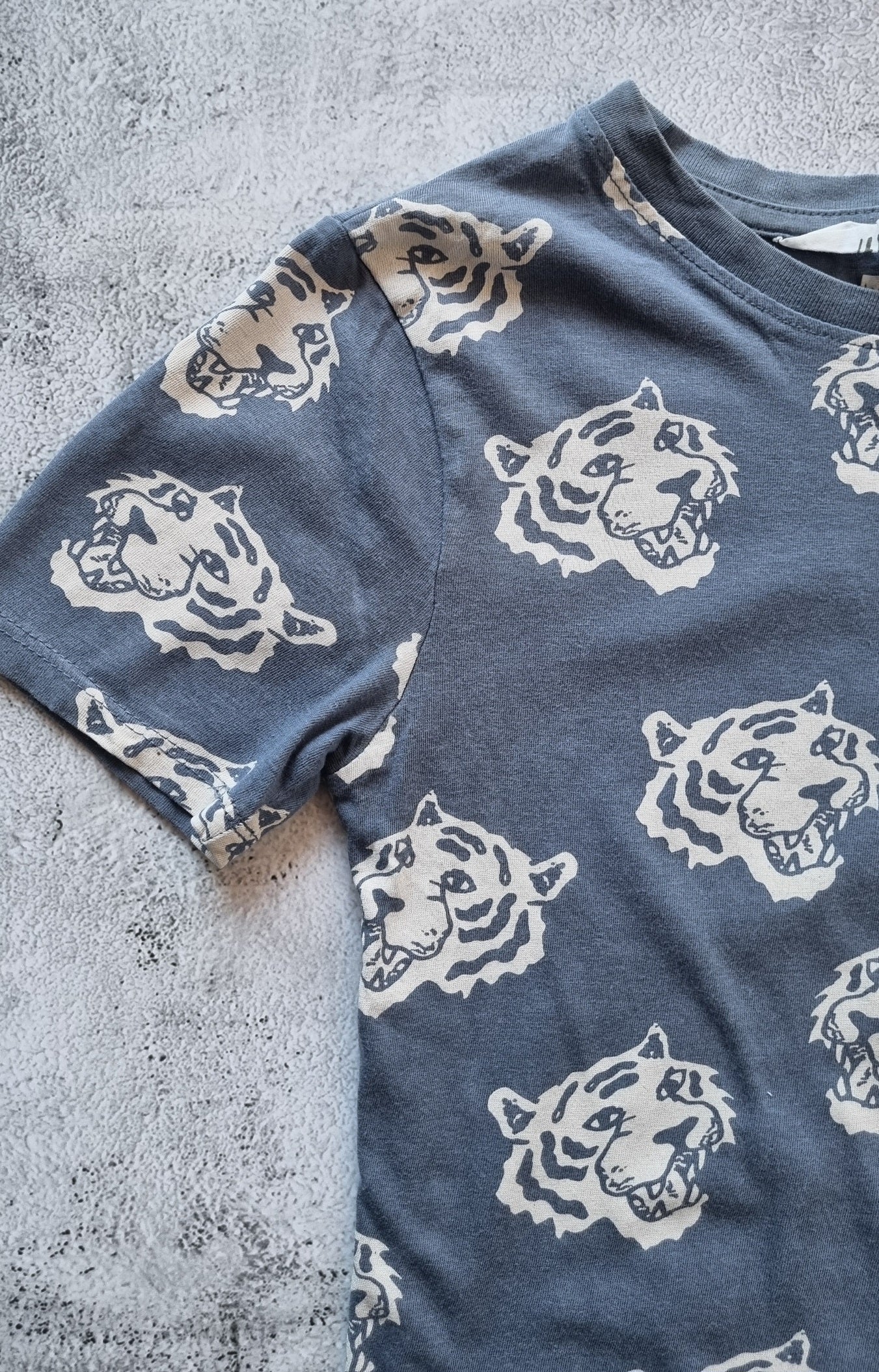 Camiseta H&M